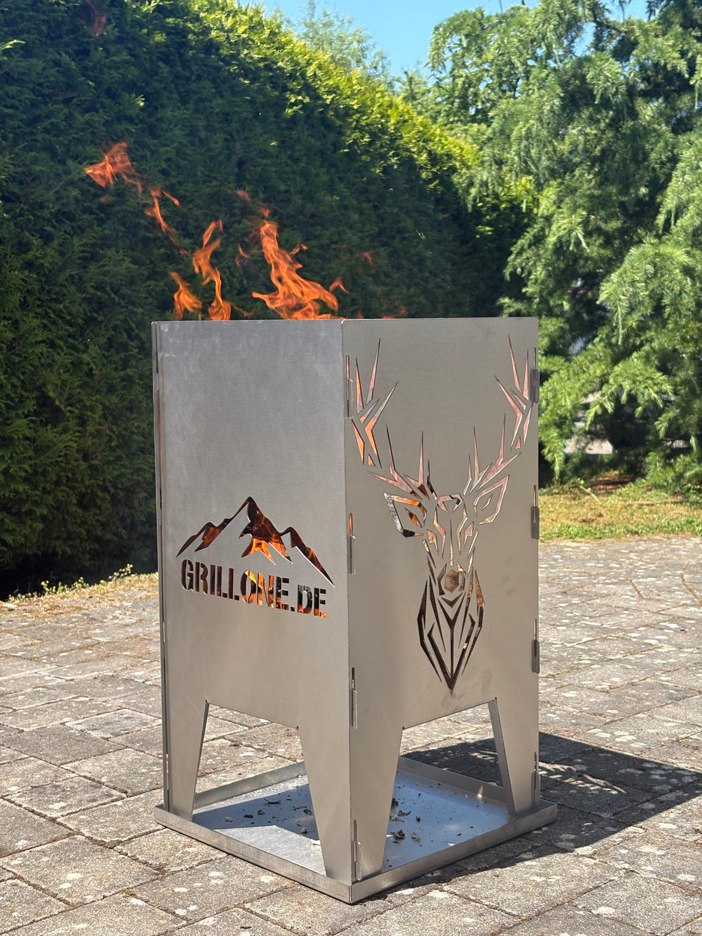 Feuertonne Hirsch 75 cm – Feuerstelle aus Edelstahl mit Hirschmotiv für Garten & Terrasse